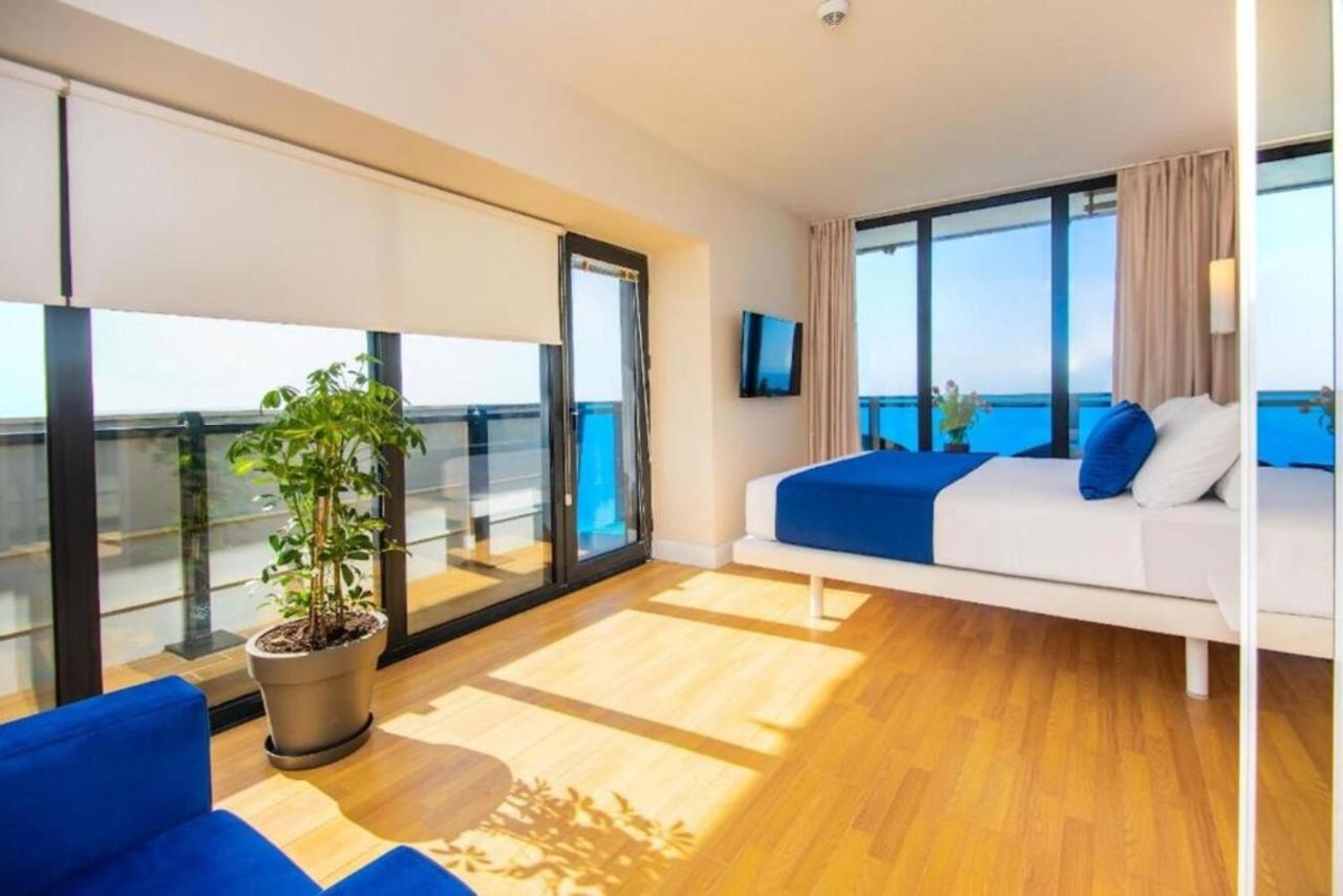 Seaside Resort In New Orbi Twins Μπατούμι Εξωτερικό φωτογραφία